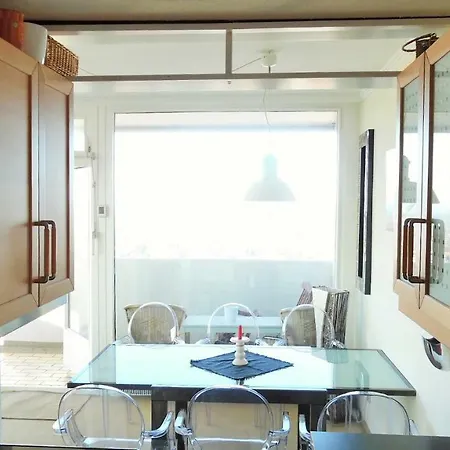 Luxus-ecksuite Mit Stylischem Design Und Traumblick übers Meer, 26.stock Im Maritim Apartamento